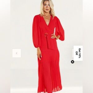 BARDOT Elegant Red Maxi Dress